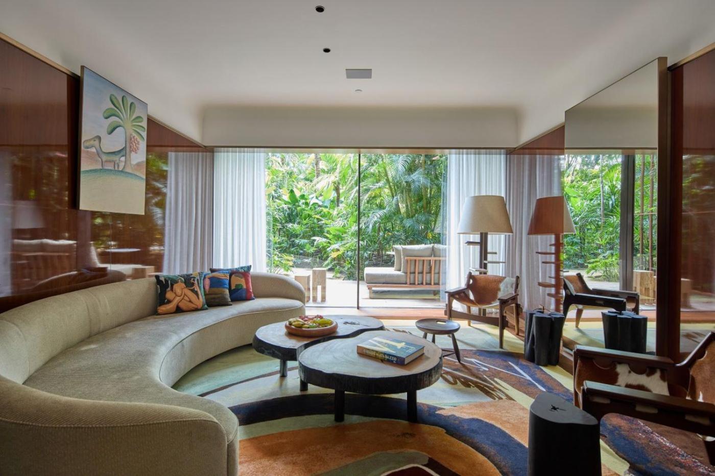 Rosewood Sao Paulo Hotel Exterior photo The living room of a villa at The Oberoi, Mumbai